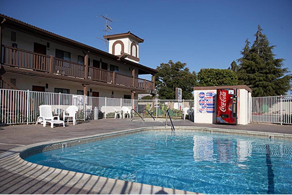 Ez 8 Motel Newark Ngoại thất bức ảnh