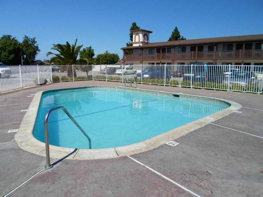 Ez 8 Motel Newark Ngoại thất bức ảnh