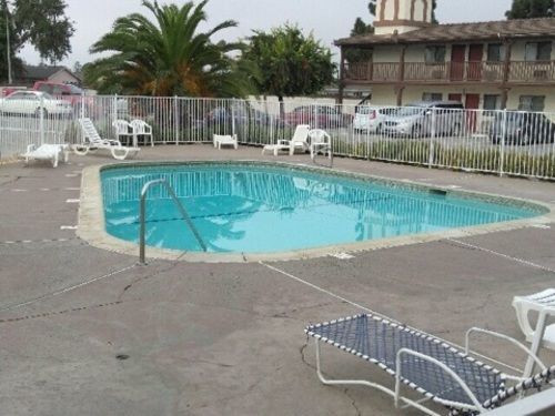 Ez 8 Motel Newark Ngoại thất bức ảnh